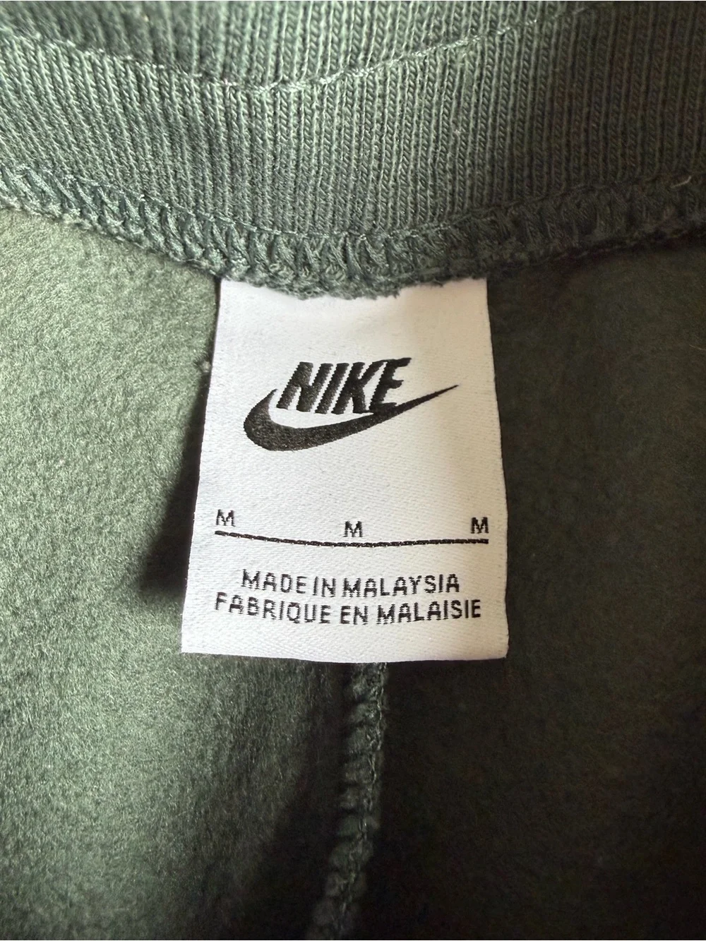 Nike Phoenix Fleece Women's High-Waisted Wide-Leg Sweatpants Green - Picture 6 of 9